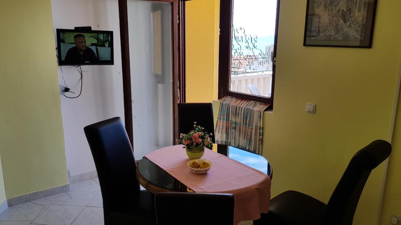 Beach Apartments Anton 2 Makarska Kültér fotó