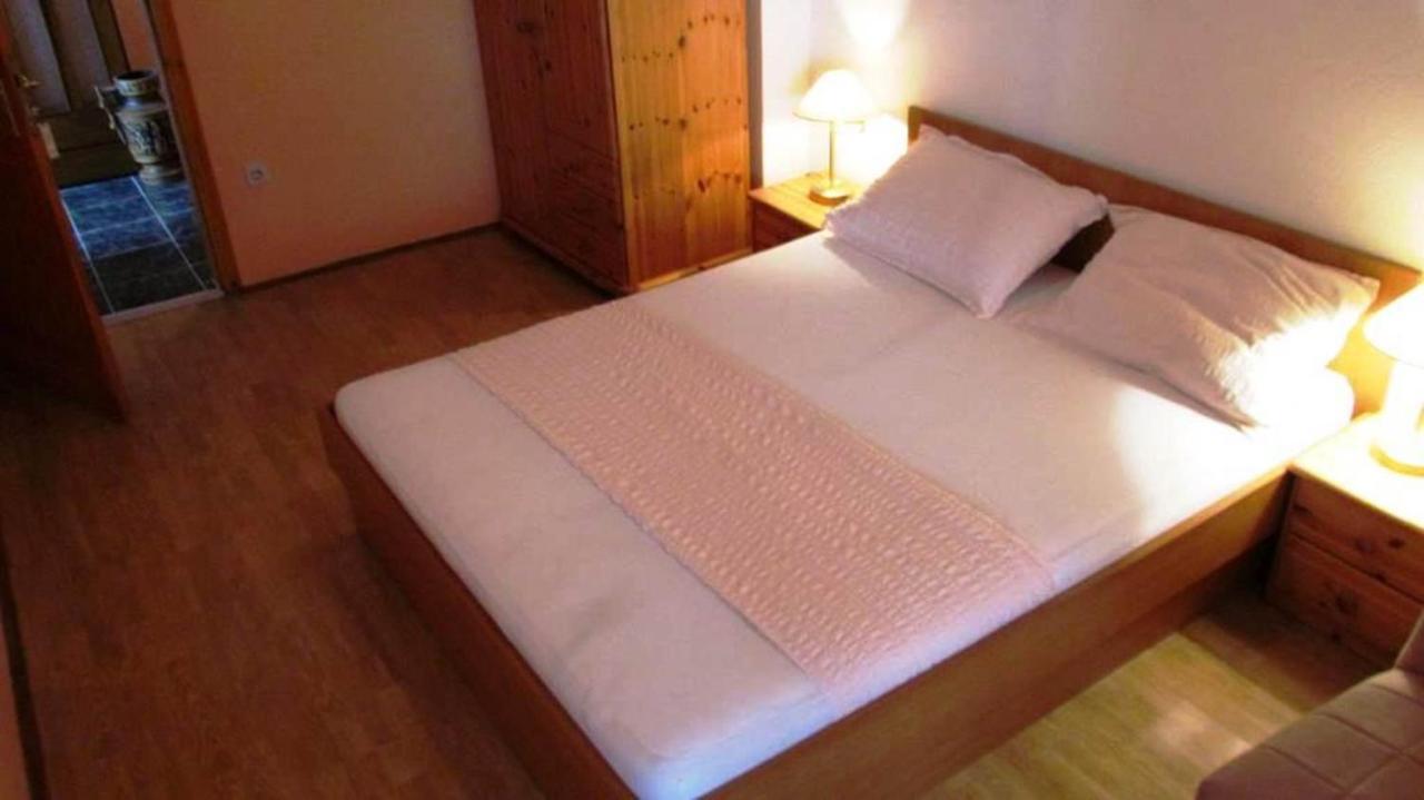 Beach Apartments Anton 2 Makarska Kültér fotó