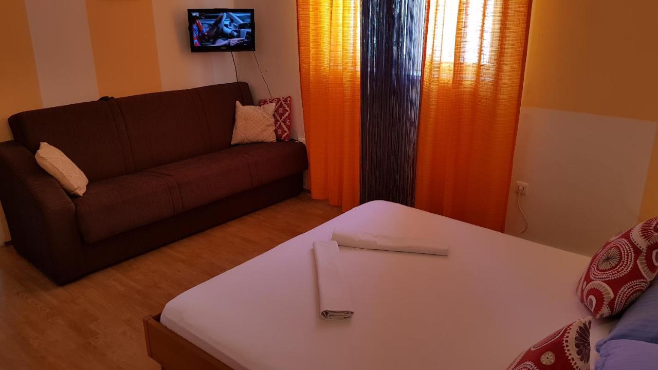 Beach Apartments Anton 2 Makarska Kültér fotó